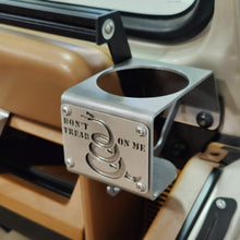 Carica l'immagine nel visualizzatore di Gallery, Steel cup holder with "Don't Tread On Me" logo design inside Jeep YJ