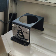 Carica l'immagine nel visualizzatore di Gallery, Metal cup holder mounted in rear of Jeep YJ  with text logo "Don't Tread On Me"