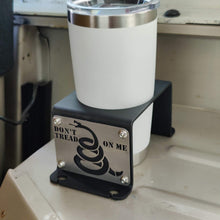 Carica l'immagine nel visualizzatore di Gallery, Metal cup holder mounted in rear of Jeep YJ  with text logo "Don't Tread On Me"