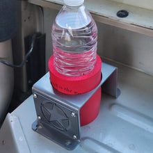 Carica l'immagine nel visualizzatore di Gallery, Steel cup holder with US Army design inside Jeep YJ