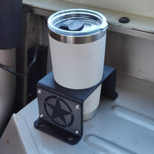Carica l'immagine nel visualizzatore di Gallery, Steel cup holder with US Army design inside Jeep YJ