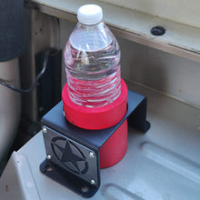 Carica l'immagine nel visualizzatore di Gallery, Steel cup holder with US Army design inside Jeep YJ
