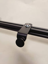 Cargar imagen en el visor de la galería, Magnetic and Black made in the USA metal phone mount for jeep wrangler yj