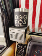 Cargar imagen en el visor de la galería, Metal cup holder with American flag installed in Jeep Wrangler TJ