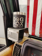 Cargar imagen en el visor de la galería, Metal cup holder with American flag installed in Jeep Wrangler TJ