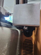 Carica l'immagine nel visualizzatore di Gallery, Flat Front Cup Holder for Jeep Wrangler YJ
