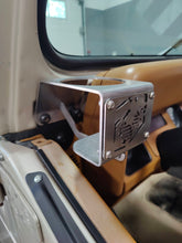 Cargar imagen en el visor de la galería, Portavasos USMC del Cuerpo de Marines de los Estados Unidos para Jeep Wrangler YJ