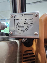 Cargar imagen en el visor de la galería, Portavasos USMC del Cuerpo de Marines de los Estados Unidos para Jeep Wrangler YJ