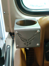 Cargar imagen en el visor de la galería, Portavasos USAF de la Fuerza Aérea de los Estados Unidos para Jeep Wrangler YJ