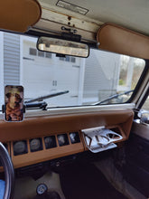 Load image into Gallery viewer, Jeep Wrangler YJ dash accessory mount for a phone or tablet
