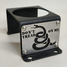 Lade das Bild in den Galerie-Viewer, Don&#39;t Tread On Me Rear Cup Holder for Jeep Wrangler YJ
