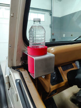 Carica l&#39;immagine nel visualizzatore di Gallery, Flat Front Cup Holder for Jeep Wrangler YJ

