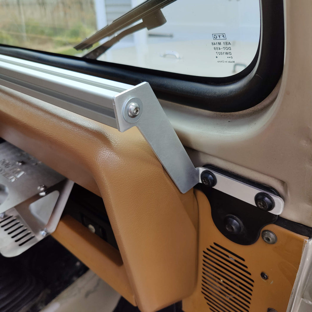 Dash Accessory Mount for Jeep Wrangler YJ
